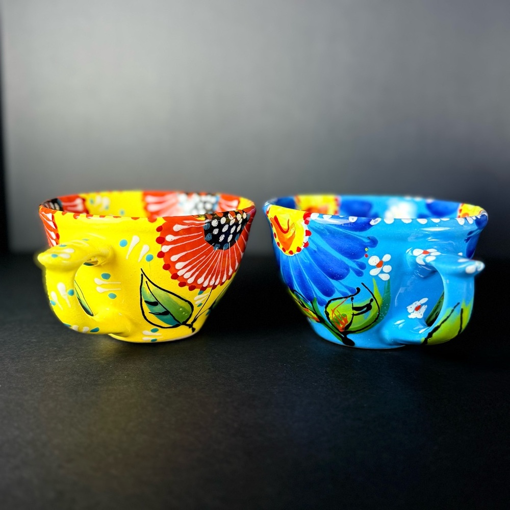Set of 2 Hand Painted Mexican Clay Mugs Floral Folk Art Pottery Colorful Signed - Picture 4 of 14